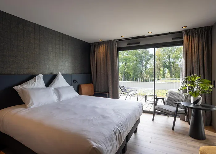 Hotel Miura 4*
