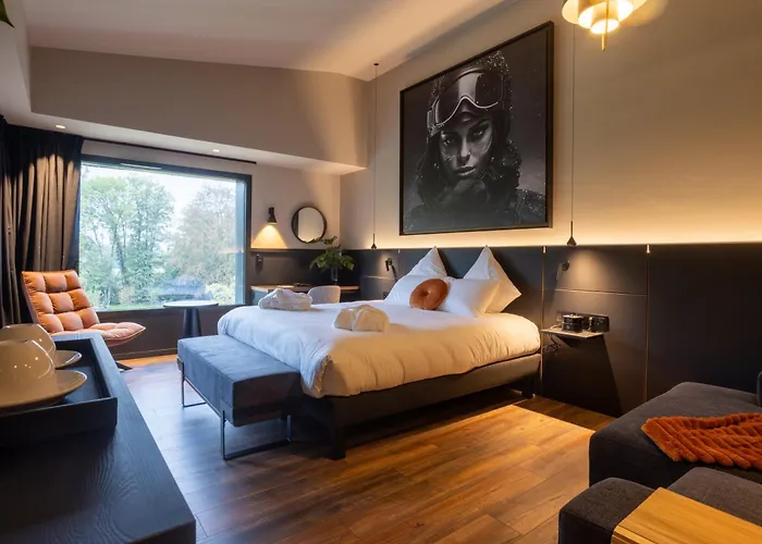 Otel Miura 4*