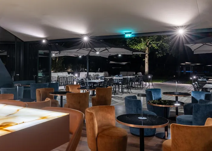 Otel Miura 4*